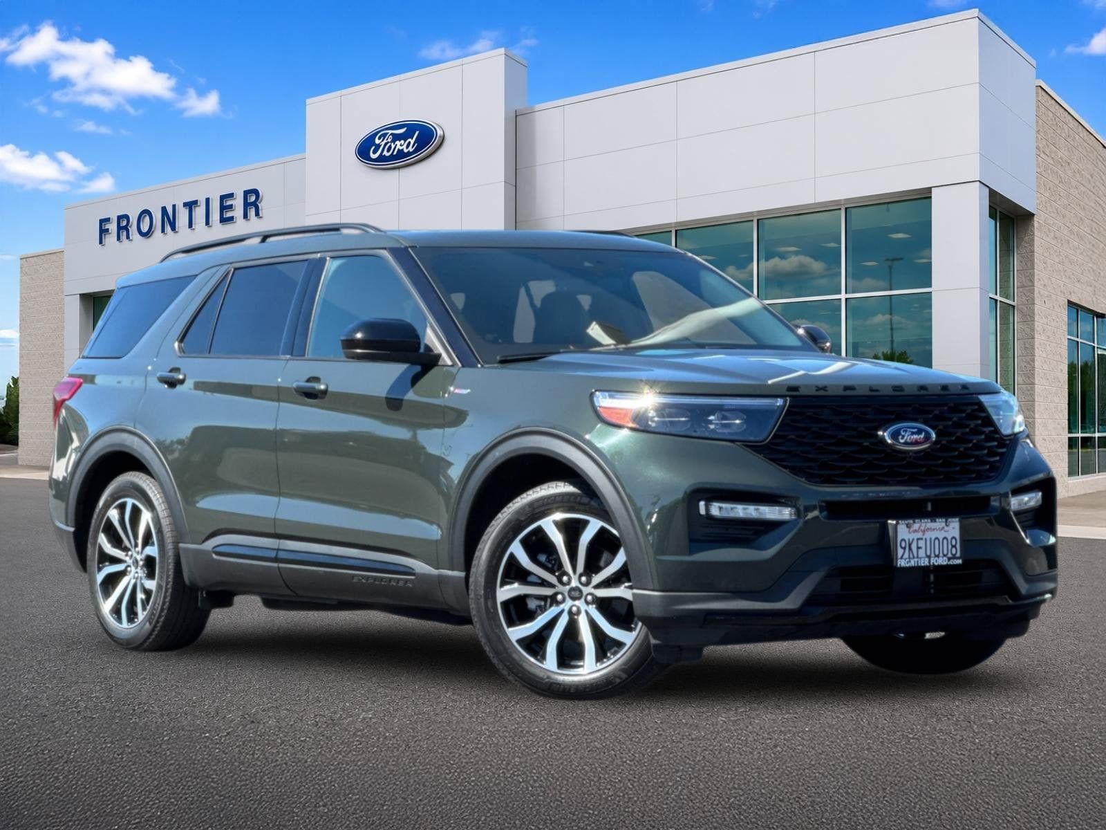 Used 2023 Ford Explorer ST-Line w/ Class IV Trailer Tow Package RWD image 1