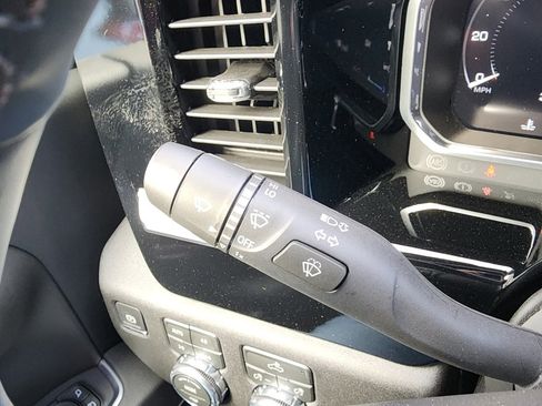 New 2026 GMC Sierra 1500 Elevation w/ LPO, Elevation Black Package image 23