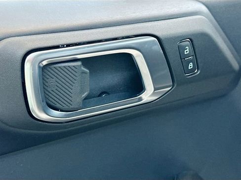 New 2025 Ford Bronco Outer Banks image 13