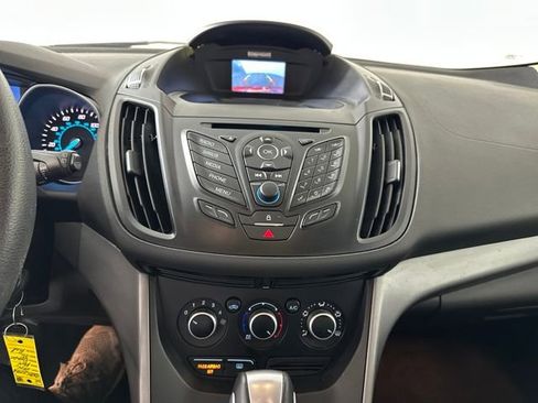 Used 2015 Ford Escape SE image 22