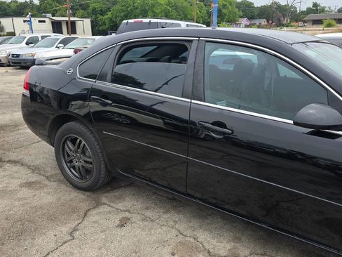 Used 2007 Chevrolet Impala LT FWD image 6