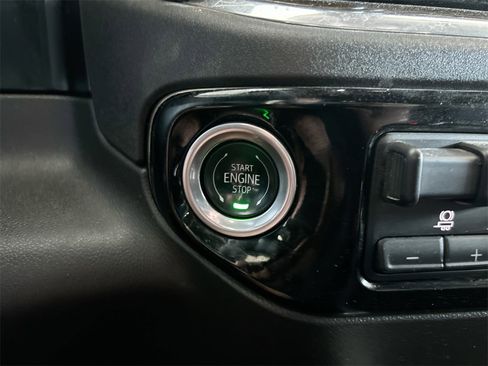 Used 2024 Chevrolet Silverado 1500 LT Trail Boss w/ Protection Package image 32