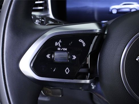 Certified 2025 Jaguar F-PACE R-Dynamic S AWD/4WD image 23