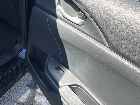 Used 2019 Honda Civic LX image 18