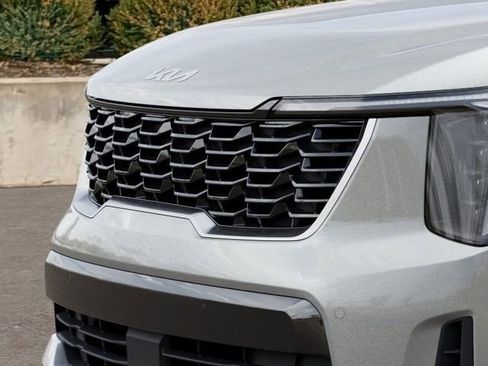 New 2026 Kia Sorento S image 13