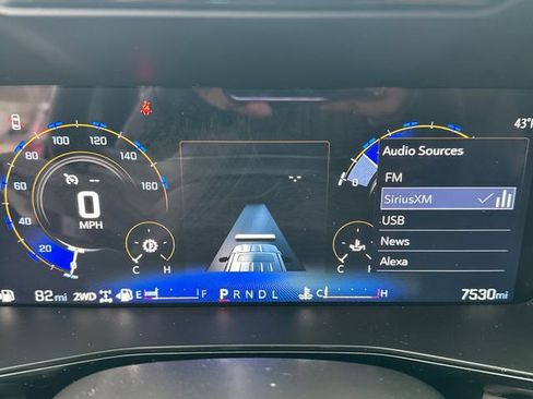 Used 2025 Chevrolet Colorado ZR2 image 25