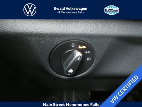Used 2026 Volkswagen Jetta S FWD image 28