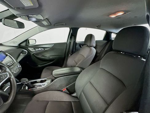 Used 2022 Chevrolet Malibu LT FWD image 22