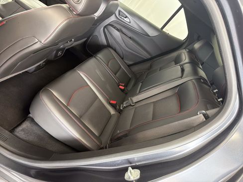 Used 2022 Chevrolet Equinox RS w/ RS Leather Package FWD image 14