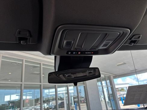 Used 2025 Chevrolet Silverado 1500 W/T w/ WT Value Package AWD/4WD image 32
