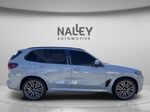 Used 2026 BMW X5 xDrive40i w/ Executive Package image 5
