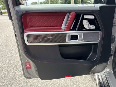 Used 2024 Mercedes-Benz G 63 AMG 4MATIC image 24