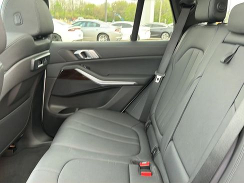 Used 2020 BMW X5 xDrive40i w/ Convenience Package image 42