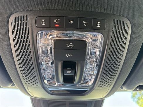 New 2025 Mercedes-Benz GLS 580 4MATIC image 21