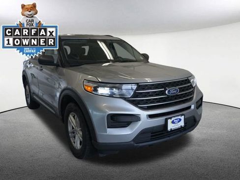 Used 2023 Ford Explorer XLT image 17