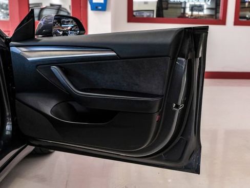 Used 2022 Tesla Model 3 Long Range image 34