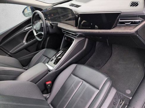 Used 2025 Audi Q5 Premium w/ 19" Wheel Package image 28