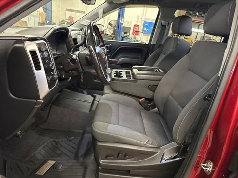 Used 2018 GMC Sierra 1500 SLE w/ SLE Value Package AWD/4WD image 12