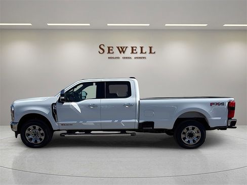 New 2025 Ford F350 Lariat w/ Chrome Package image 2