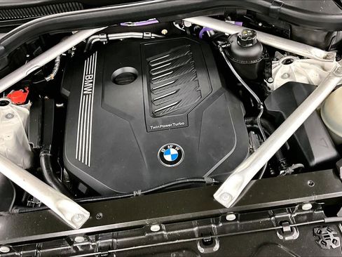 Used 2023 BMW X5 sDrive40i w/ M Sport Package image 32