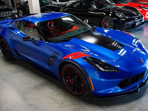 Used 2019 Chevrolet Corvette Grand Sport RWD image 48