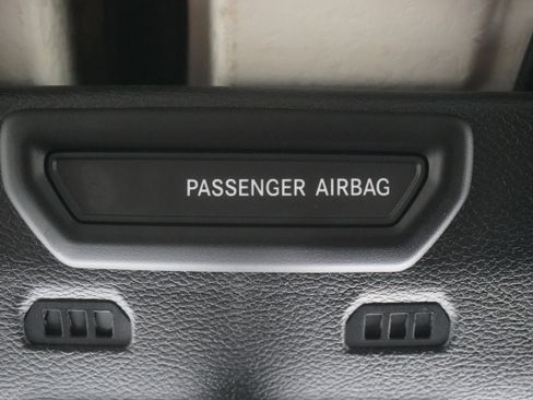 Used 2023 Jeep Wrangler Sport image 24