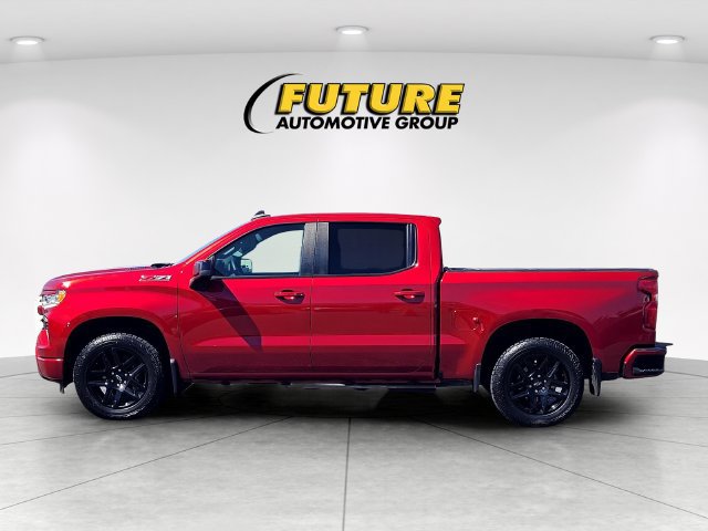 Used 2024 Chevrolet Silverado 1500 RST AWD/4WD image 7