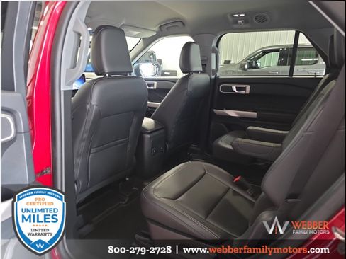 Used 2024 Ford Explorer XLT w/ Equipment Group 202A AWD/4WD image 15