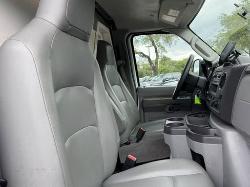 Used 2024 Ford E-350 and Econoline 350 Super Duty w/ Power Windows & Locks Group RWD image 16