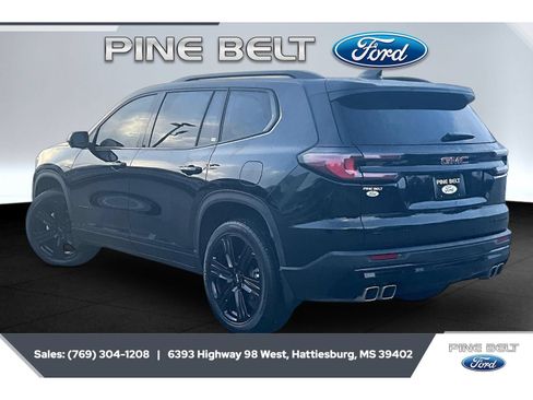 Used 2025 GMC Acadia Elevation w/ Elevation Premium Package FWD image 2