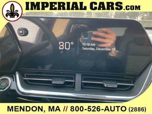 New 2026 Chevrolet Trax RS w/ Sunroof Package image 30