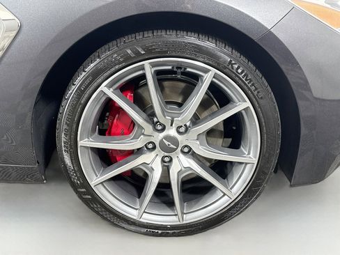 Used 2019 Genesis G70 3.3T Advanced w/ Elite Package RWD image 32