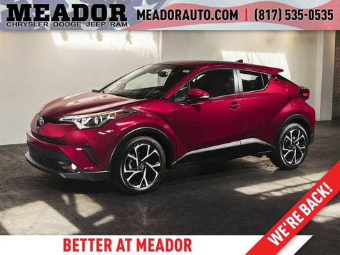 Used 2019 Toyota C-HR XLE image 1