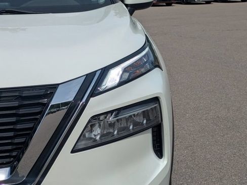 Used 2023 Nissan Rogue SV w/ SV Premium B Package AWD/4WD image 13
