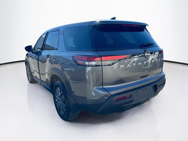 Used 2024 Nissan Pathfinder S AWD/4WD image 7