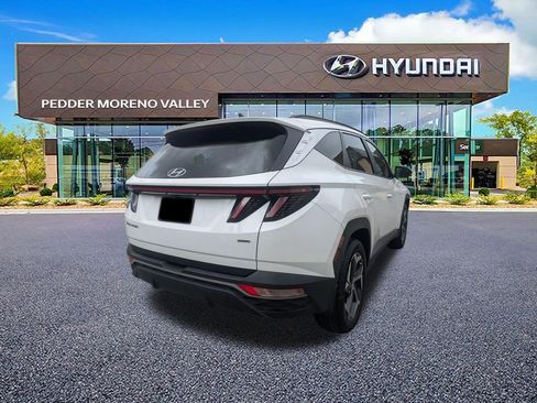 Certified 2023 Hyundai Tucson SEL w/ Convenience Package AWD/4WD image 3
