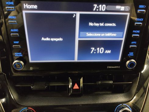 Used 2021 Toyota Corolla LE image 25