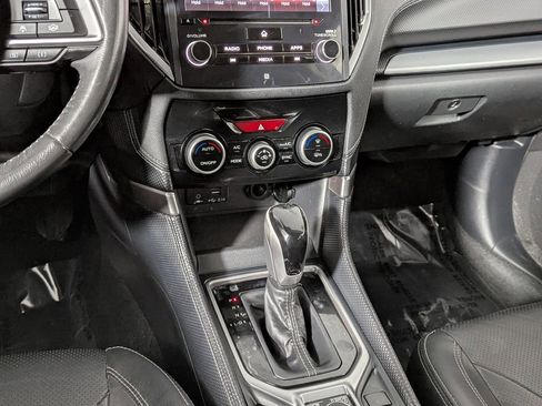 Used 2020 Subaru Forester Limited image 23