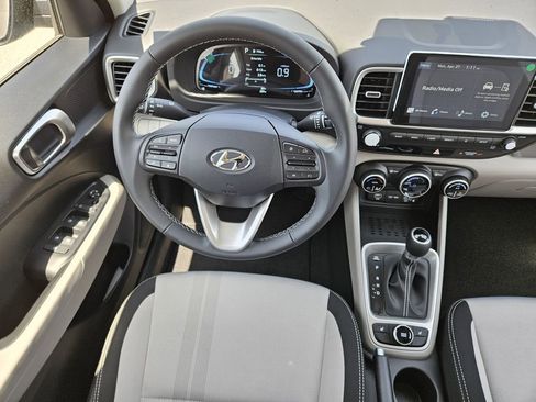 New 2026 Hyundai Venue SEL FWD image 27