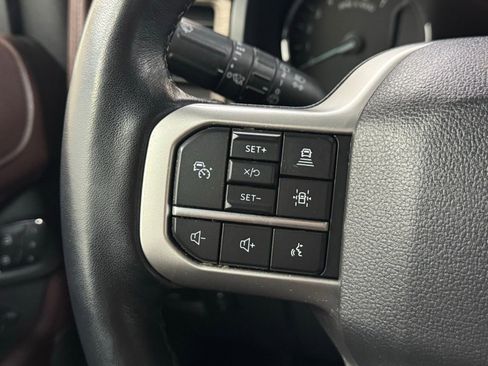 Used 2024 Ford Expedition Limited image 21