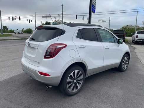 Used 2018 Buick Encore Essence AWD/4WD image 6