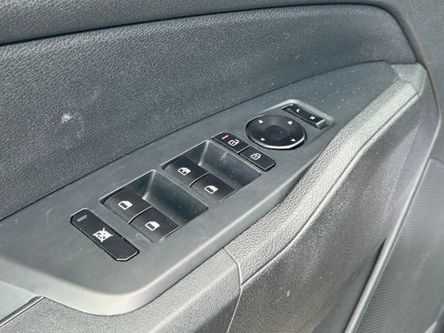 Used 2026 Kia Sportage LX FWD image 22