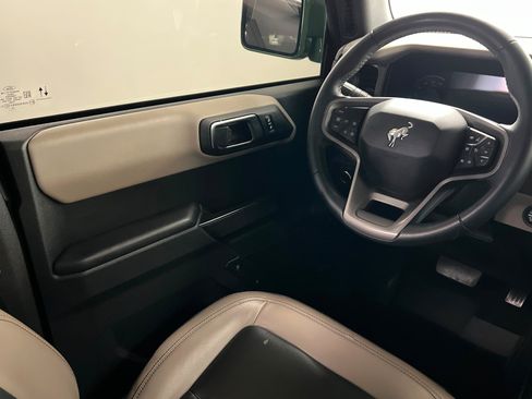 Used 2024 Ford Bronco Wildtrak AWD/4WD image 11