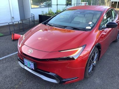 Used 2025 Toyota Prius XLE
