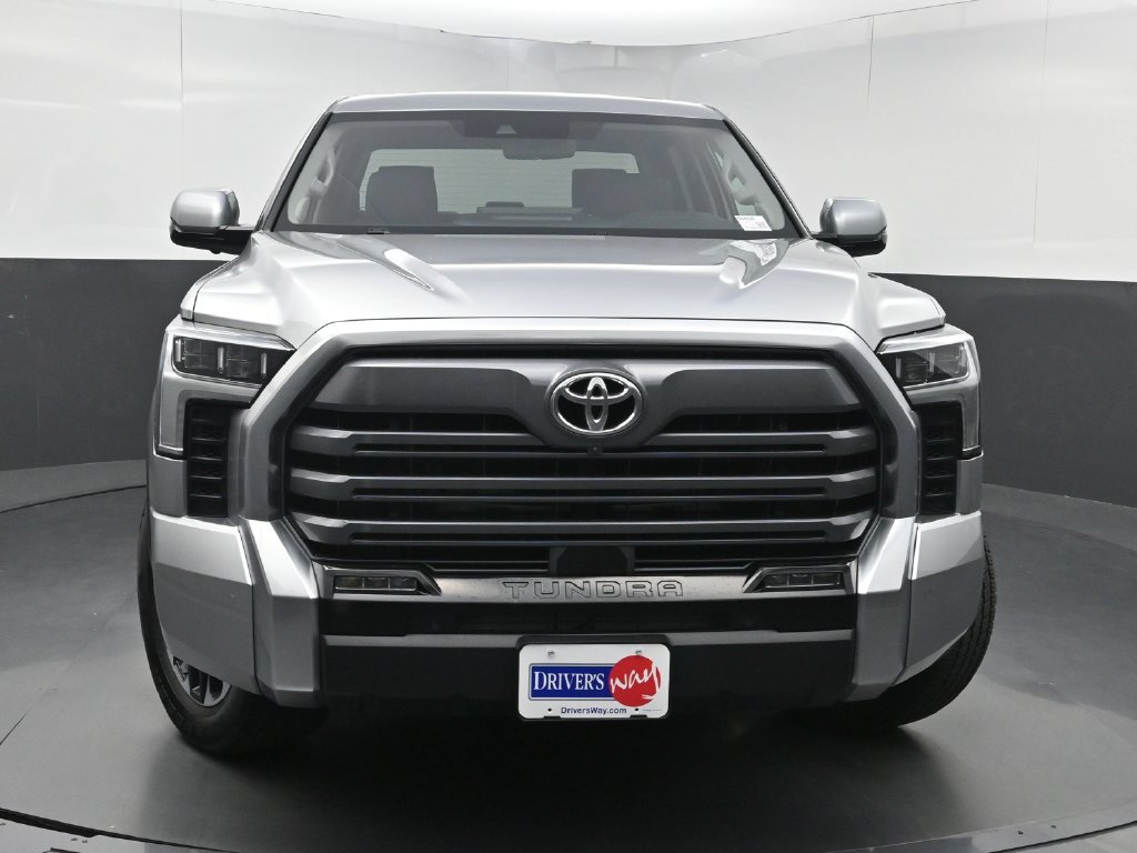 Used 2023 Toyota Tundra Limited AWD/4WD image 43