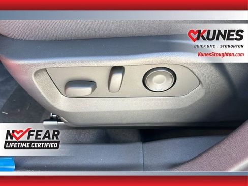 New 2025 Buick Envision Preferred image 37