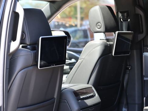 Used 2022 Cadillac Escalade ESV Sport w/ Touring Package AWD/4WD image 12