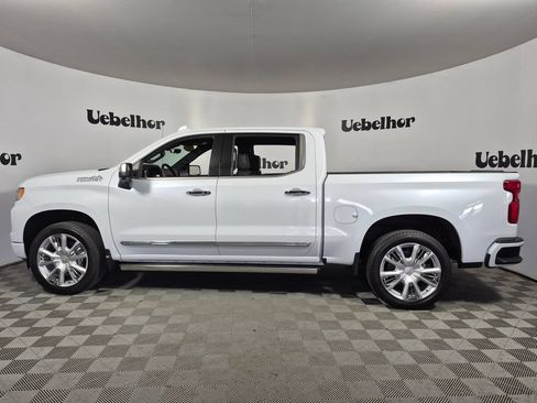 New 2026 Chevrolet Silverado 1500 High Country w/ Technology Package AWD/4WD image 4