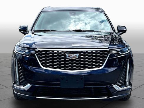 Used 2021 Cadillac XT6 Premium Luxury FWD image 4