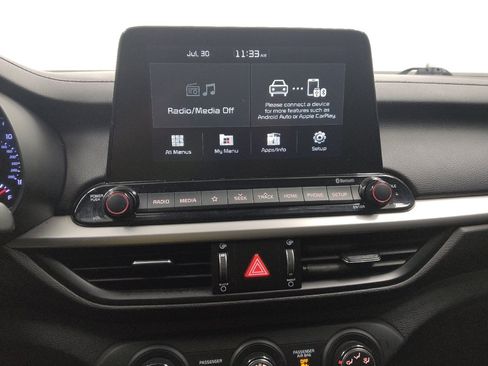 Used 2021 Kia Forte LXS FWD image 25